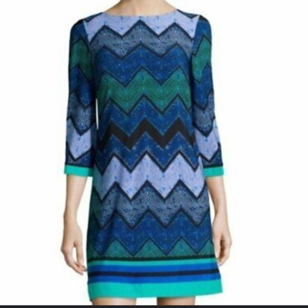 Eliza J Full Zipper Back Chevron Shift Dress